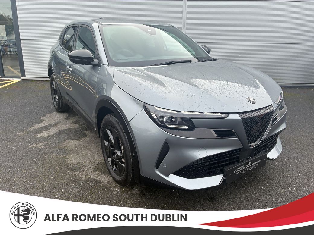 2026 Alfa Romeo Junior