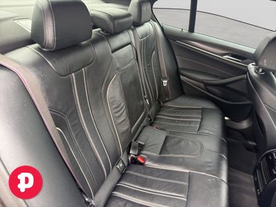 2021 BMW 530