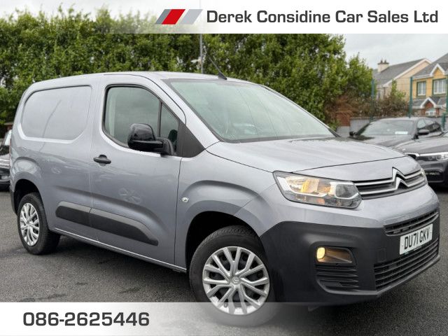 vehicle for sale from Derek Considine Car Sales Ltd