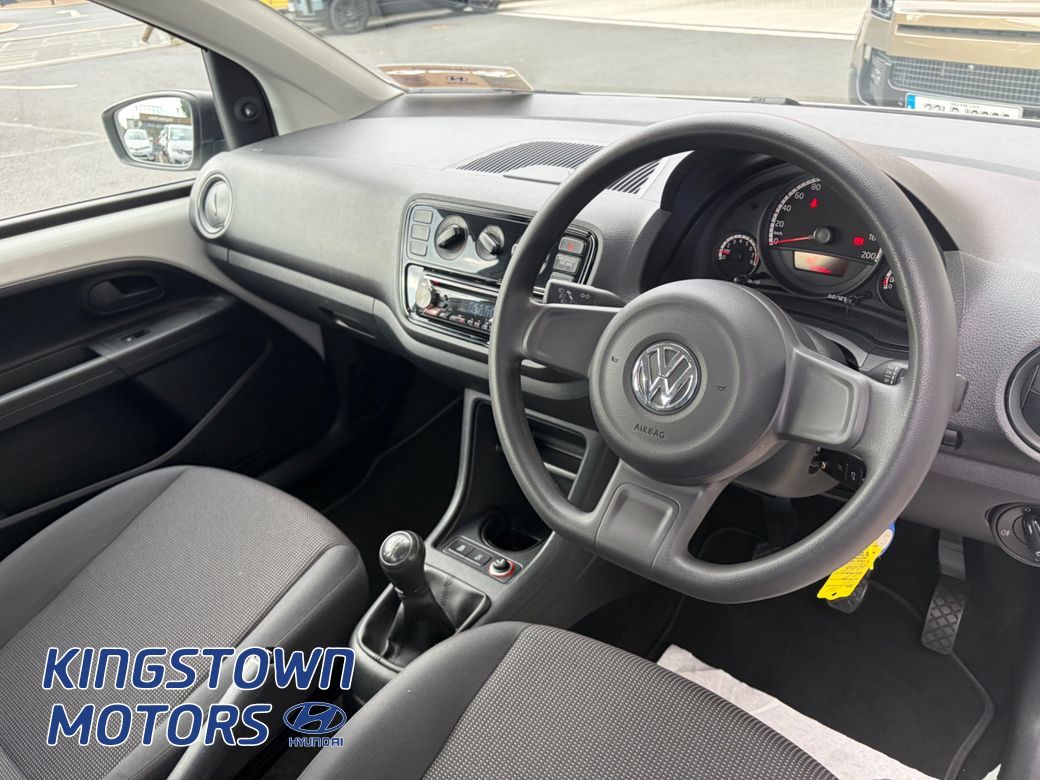 2017 Volkswagen up!