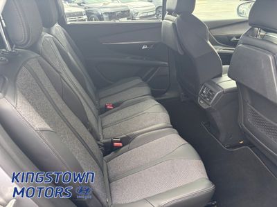 2021 Peugeot 5008