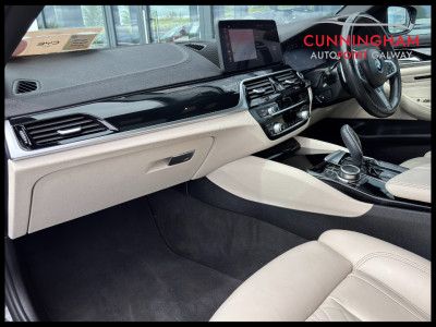 2022 BMW 5 Series