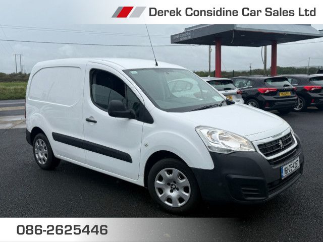 vehicle for sale from Derek Considine Car Sales Ltd