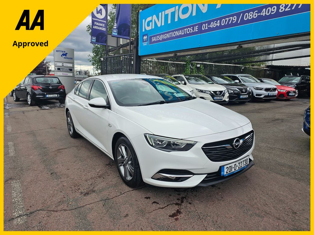 2020 Opel Insignia