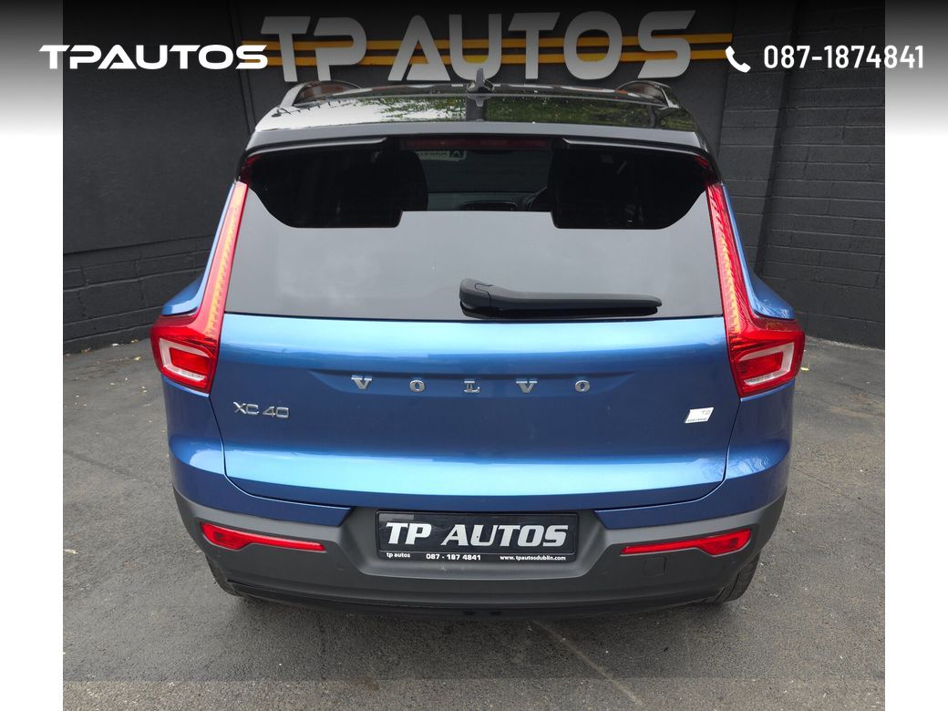 2020 Volvo XC40