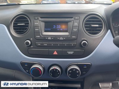 2016 Hyundai i10