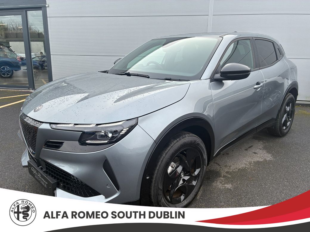 2026 Alfa Romeo Junior