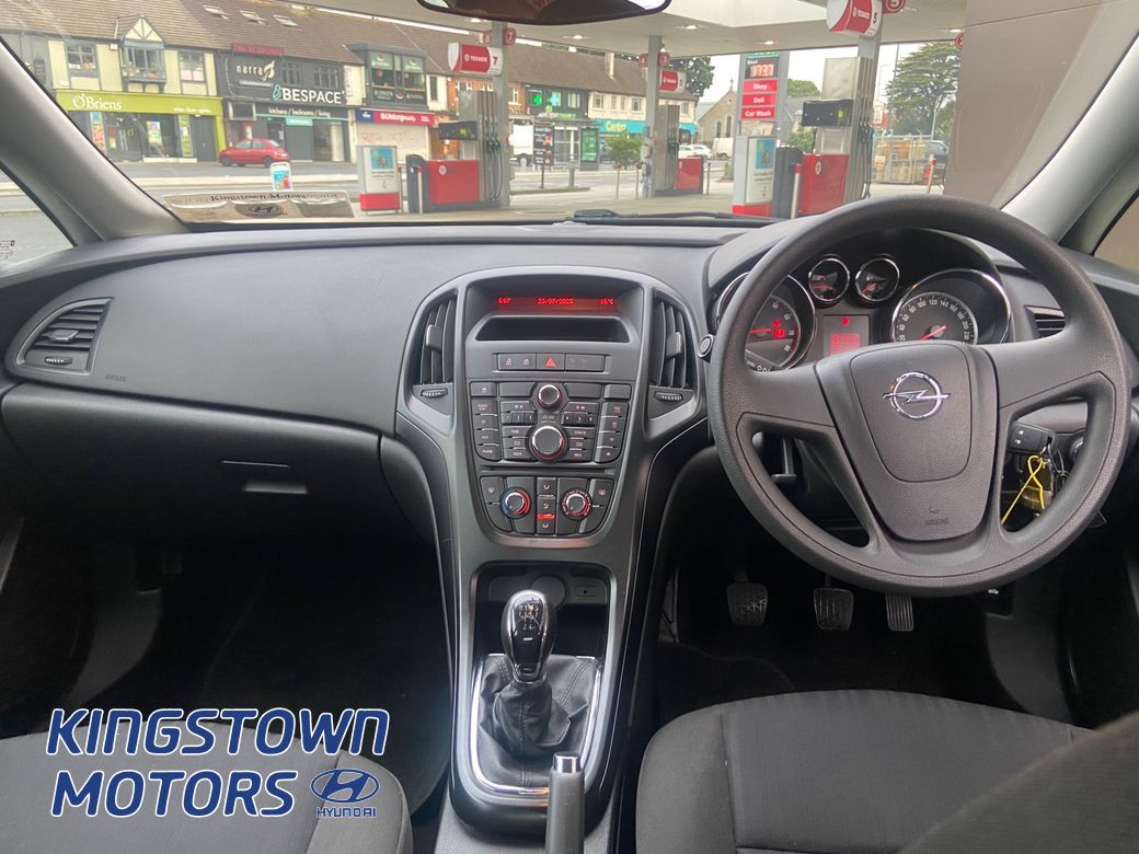 2014 Opel Astra