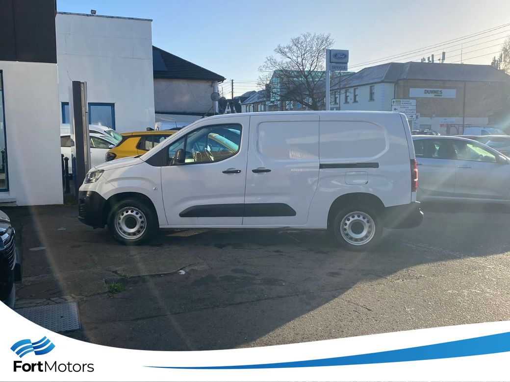 2023 Fiat Doblo