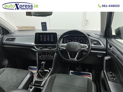 2023 Volkswagen T-Roc