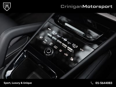 2025 Porsche Cayenne