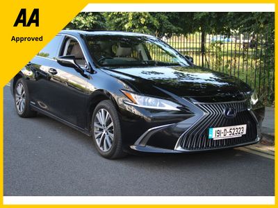 2019 Lexus ES 300h