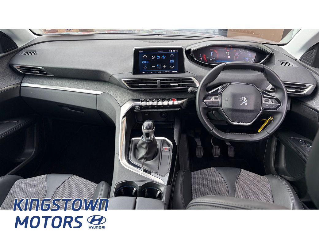 2021 Peugeot 5008