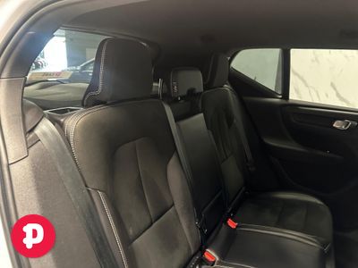 2020 Volvo XC40