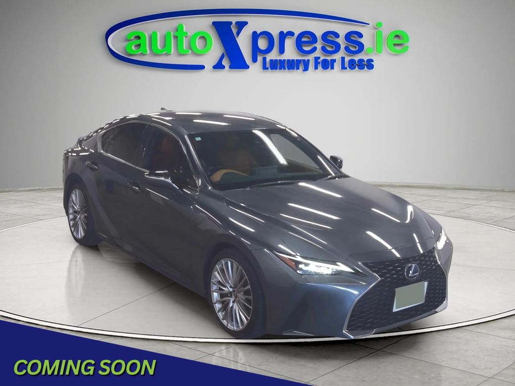 2022 Lexus IS 300h