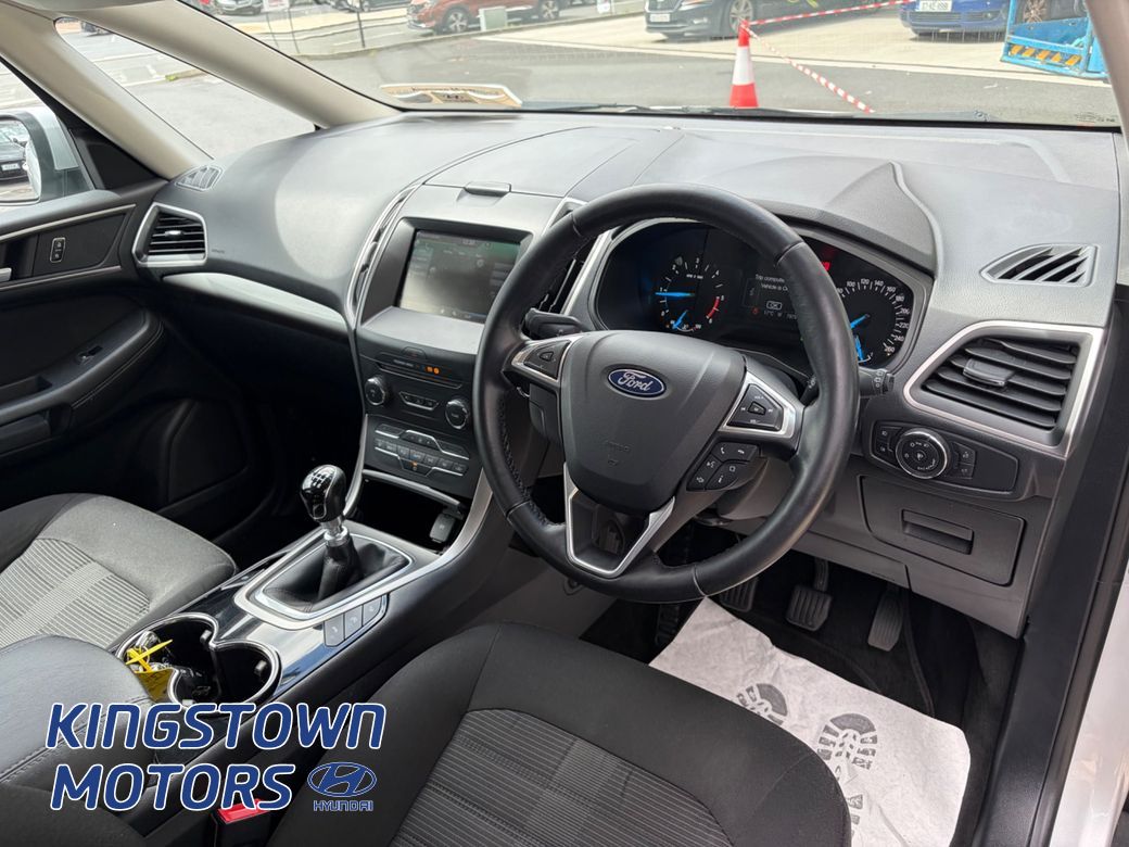2016 Ford Galaxy