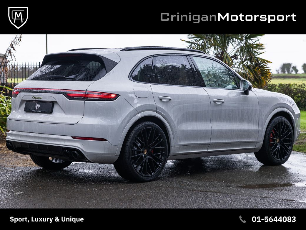 2023 Porsche Cayenne