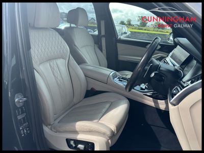 2019 BMW X7
