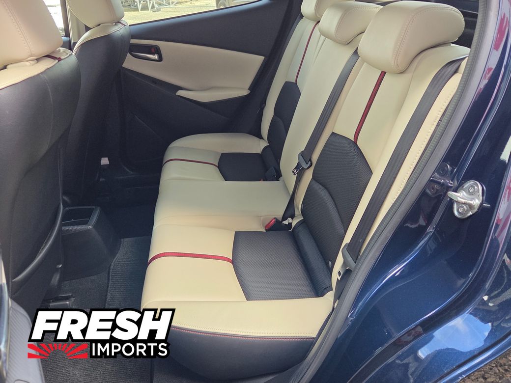 2016 Mazda Demio