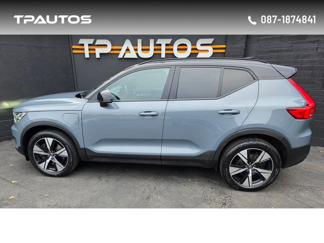 2021 Volvo XC40