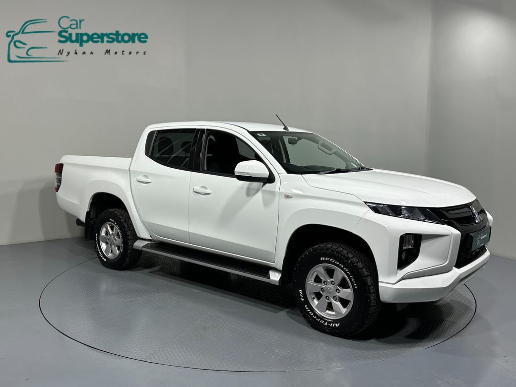 2020 Mitsubishi L200