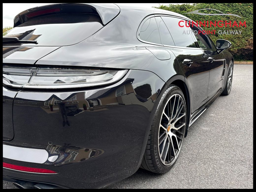 2023 Porsche Panamera