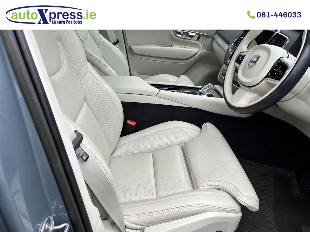 2023 Volvo XC90