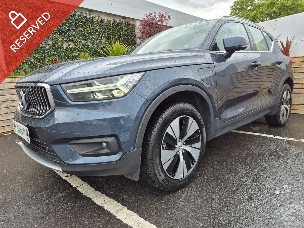2022 Volvo XC40