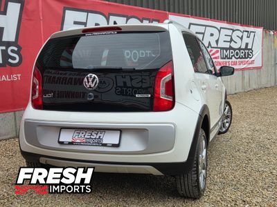 2016 Volkswagen up!