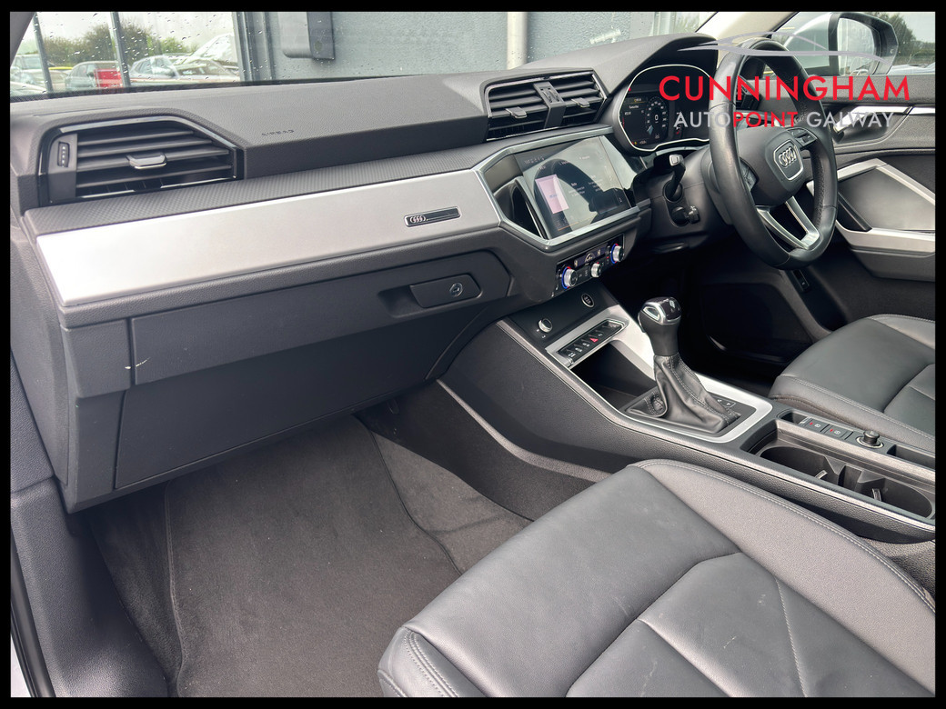 2022 Audi Q3