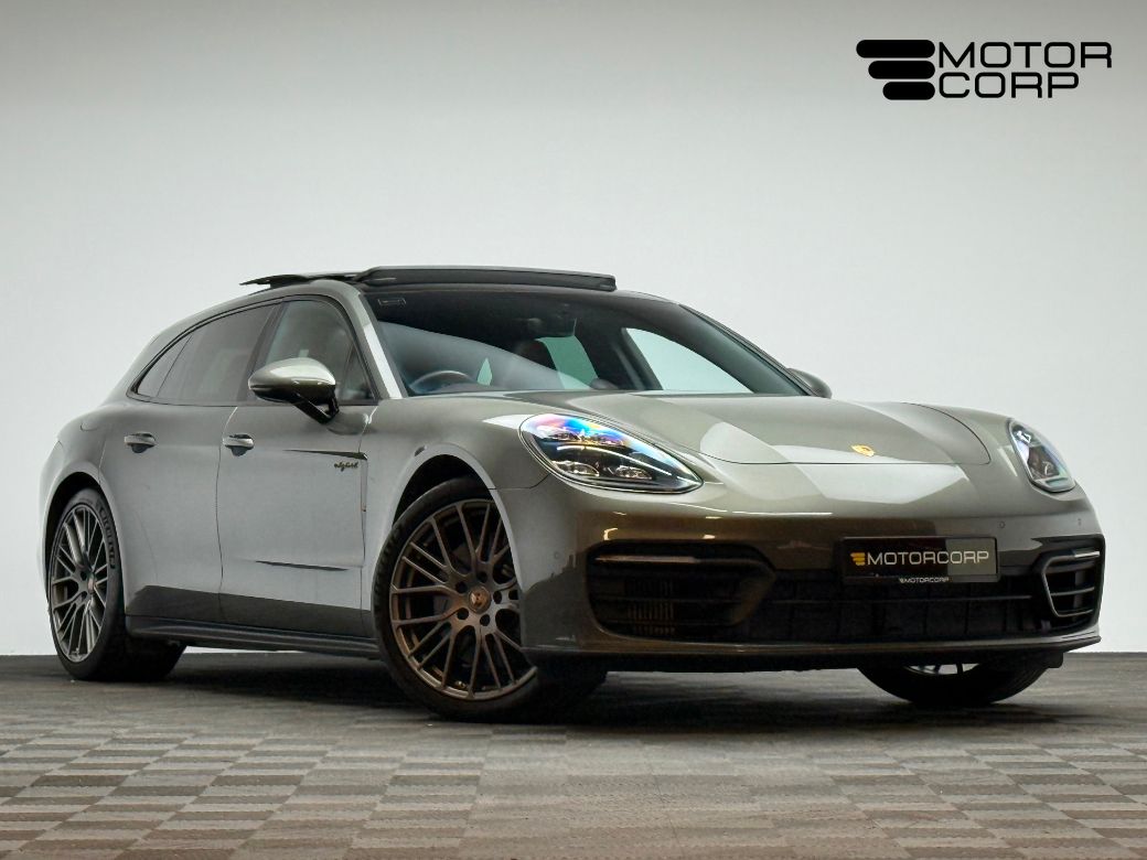 2022 Porsche Panamera