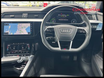 2022 Audi e-tron