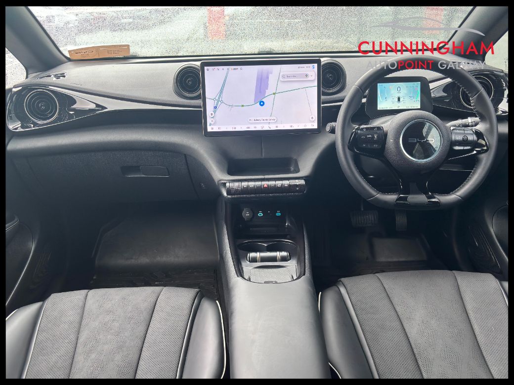 2025 BYD Dolphin