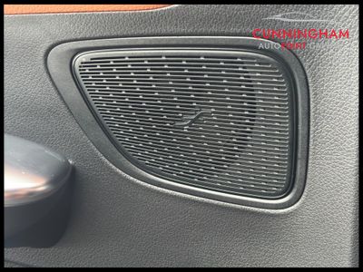 2025 Mercedes-Benz GLC Class