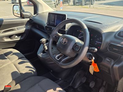 2023 Toyota Proace