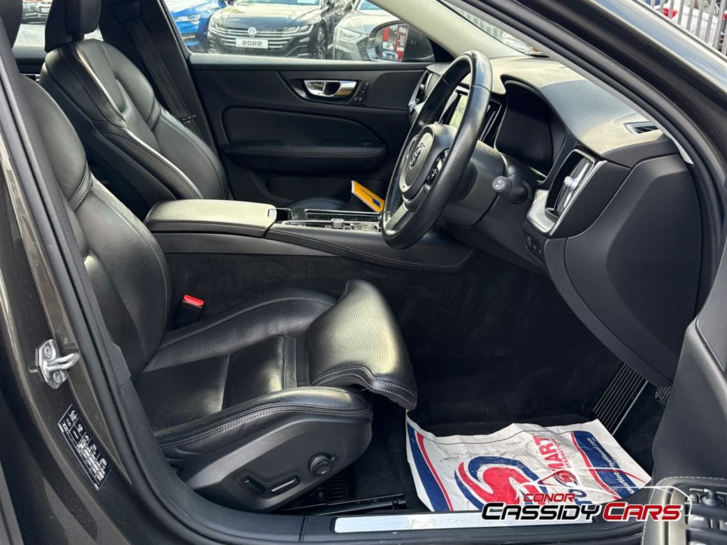 2021 Volvo V60