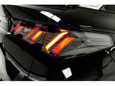2025 Peugeot 5008