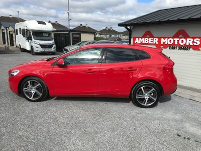 2018 Volvo V40