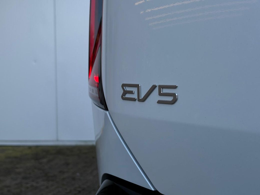2026 Kia EV5