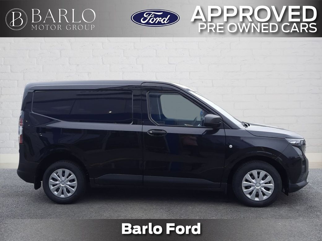 2025 Ford Transit Courier