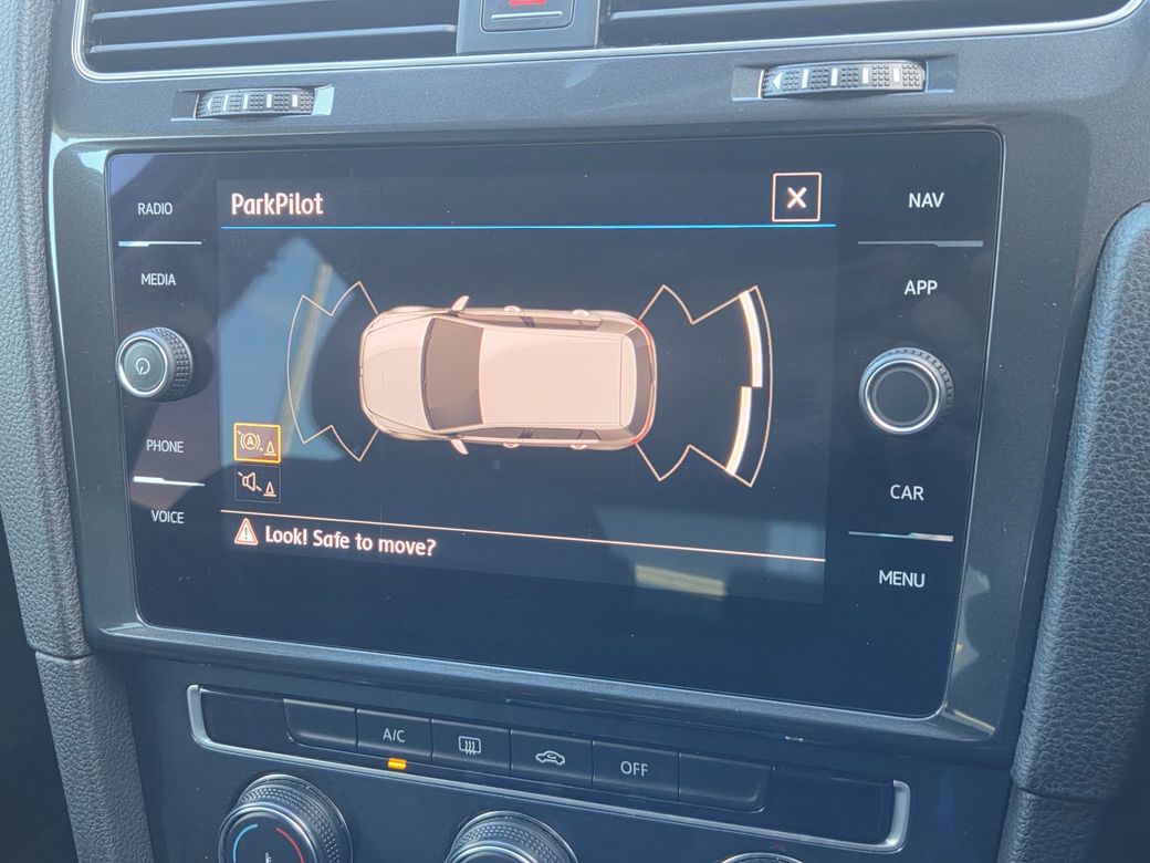 2018 Volkswagen Golf