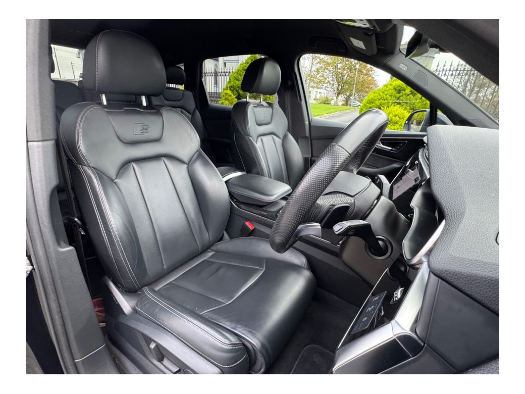 2021 Audi Q7