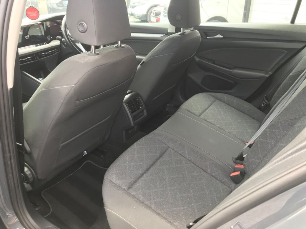 2023 Volkswagen Golf