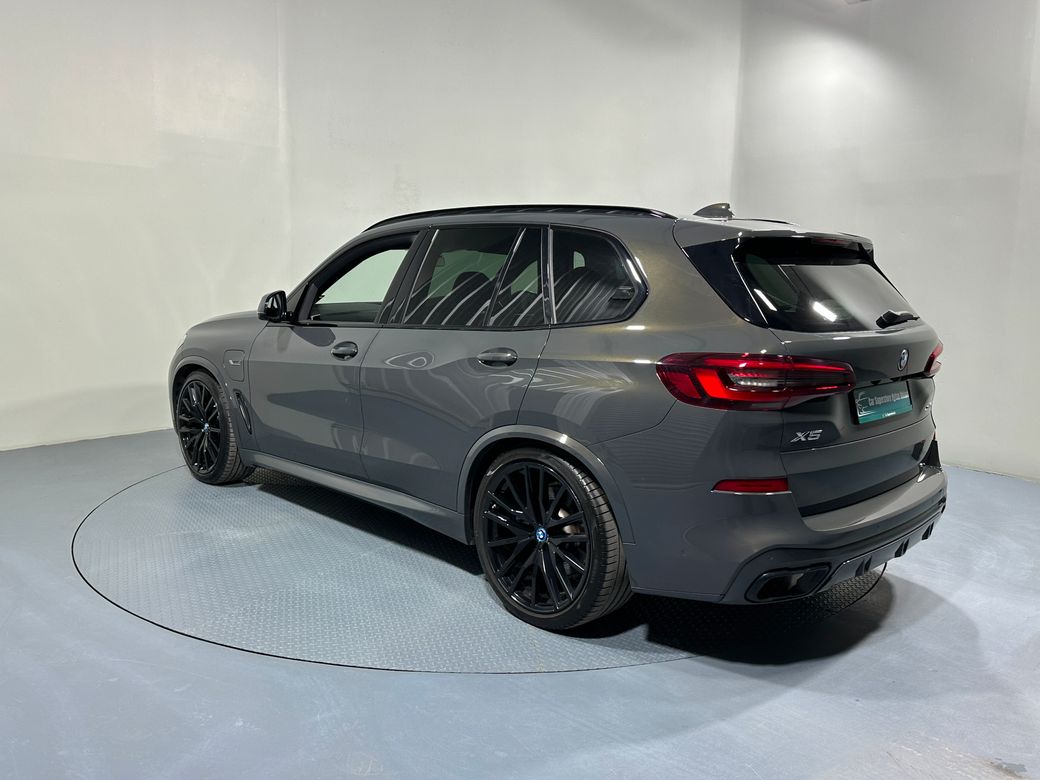2022 BMW X5