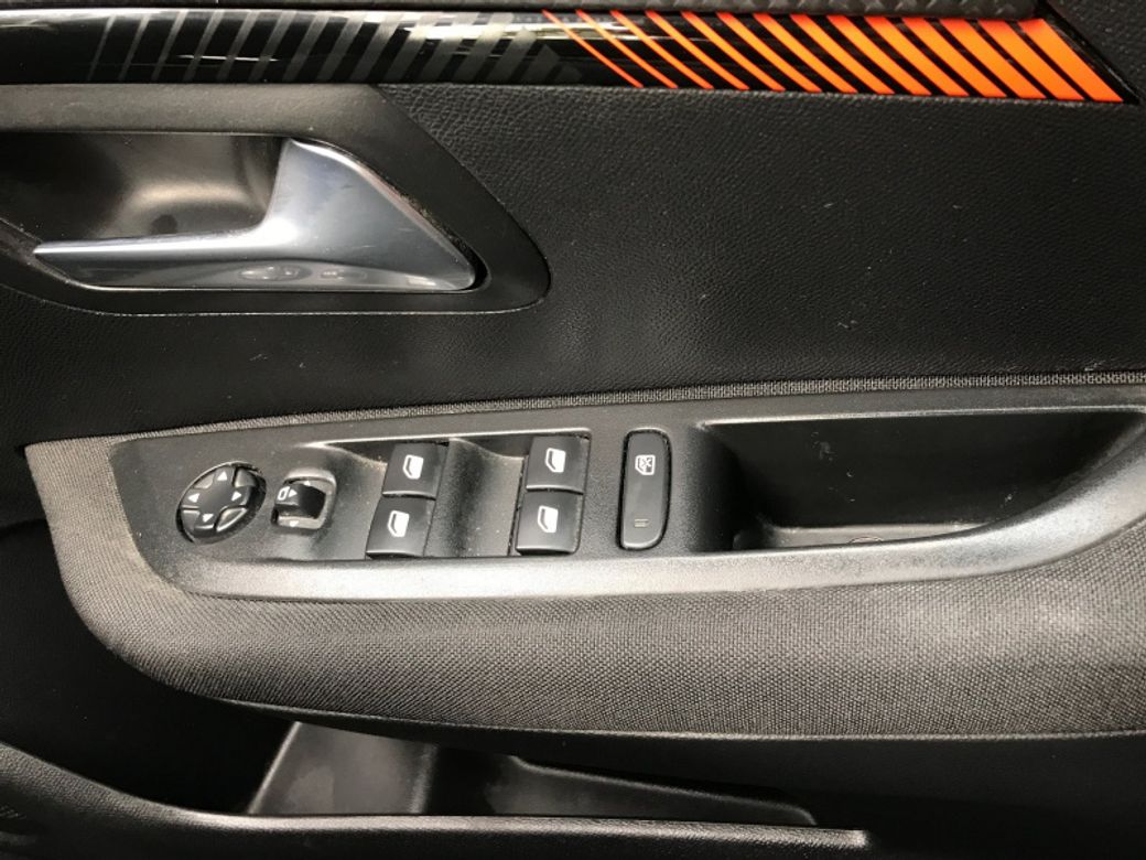 2022 Peugeot 208