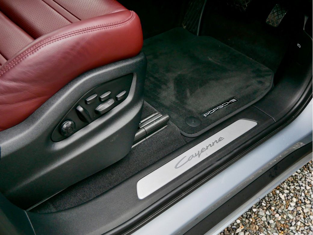 2024 Porsche Cayenne