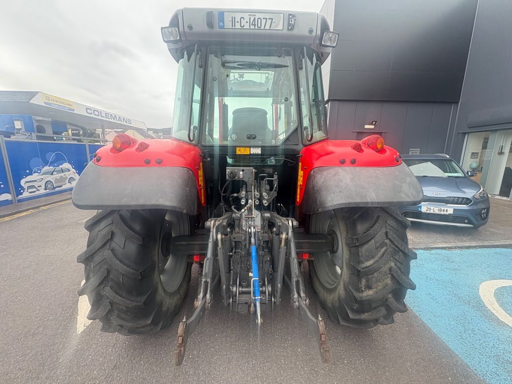 2011 Massey Ferguson 5455