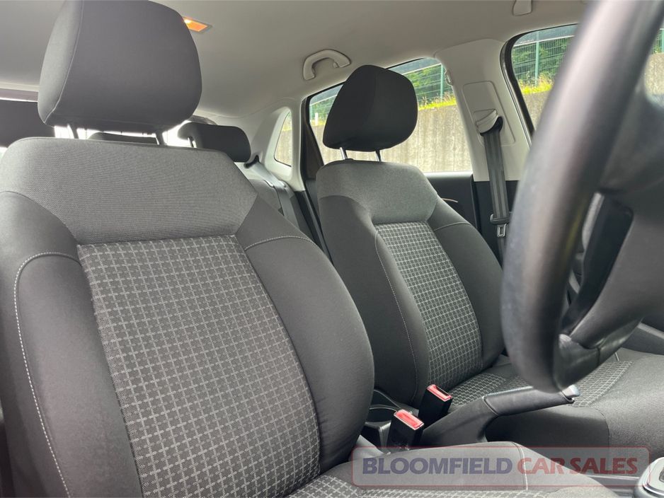 2015 Volkswagen Polo