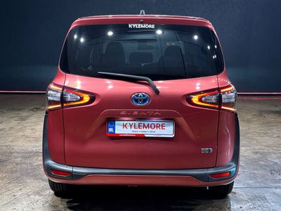 2016 Toyota Sienta