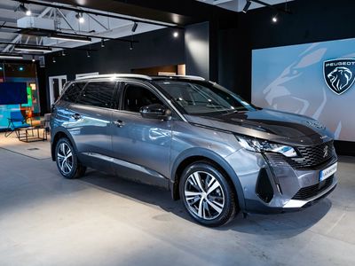 2023 Peugeot 5008